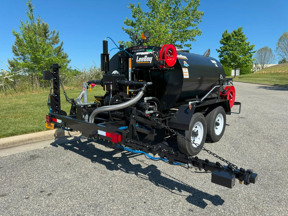LeeBoy TD600 Tack Distributor
