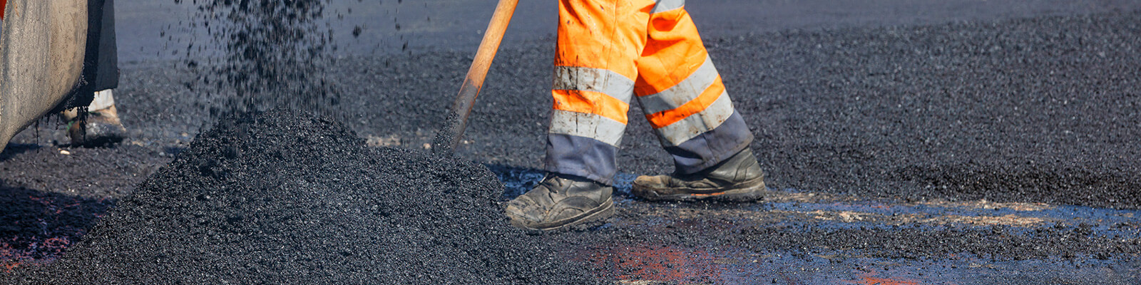 Municipal street sweeper brushes